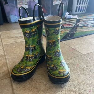 Tractor rain boots
